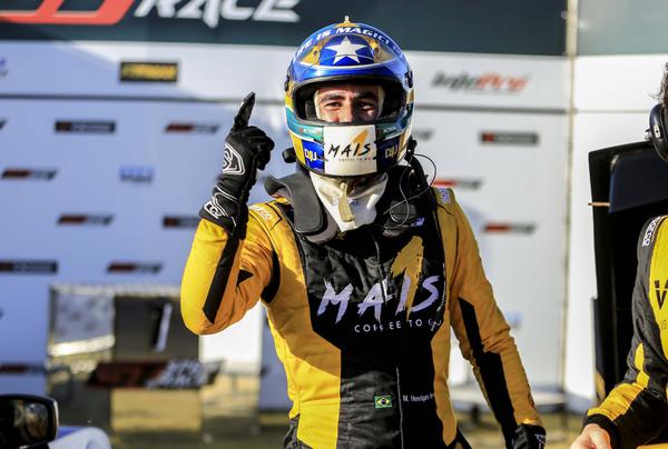 Marcelo Henriques pole na segunda corrida categoria PRO AM (Luciano Santos / SiGCom)